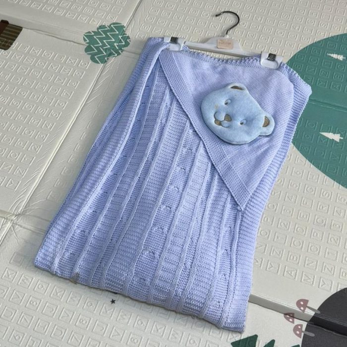 BLUE BEAR BABY HOODED SHAWl