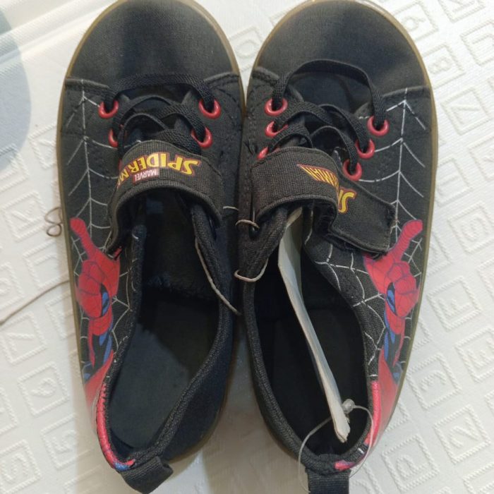 SPIDERMAN SHOE (SIZE11)