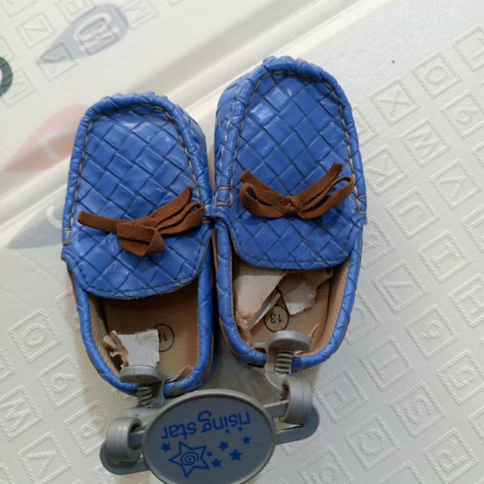 BLUE BABYSHOE(SIZE 13)
