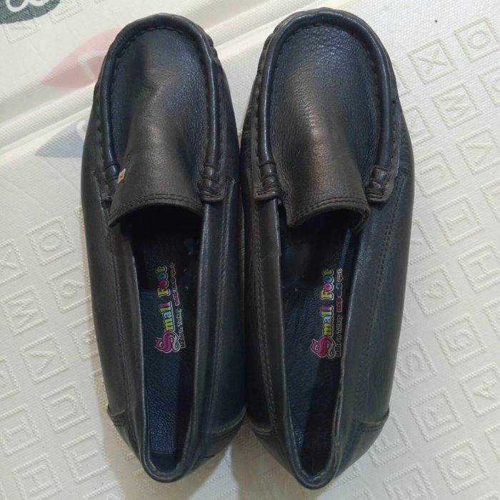 BLACK COVER SHOE(SIZE 28)