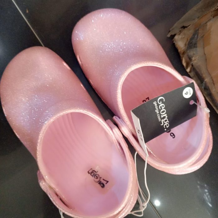 GEORGE BABY CROCS (SIZE 27)