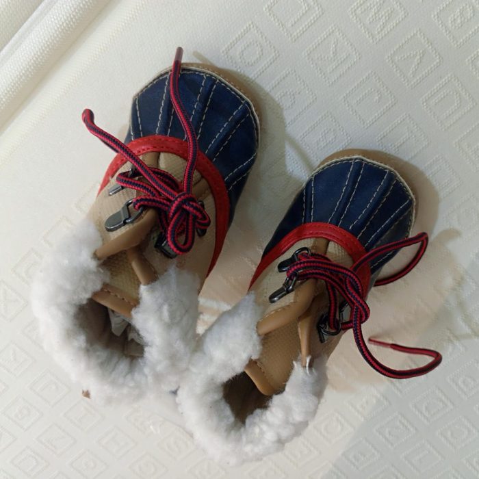 BABY WINTER SHOE(SIZE 17)