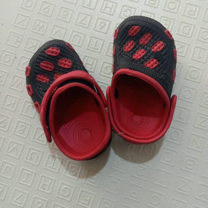 BABY CROC(SIZE 23)
