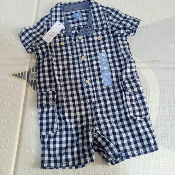 BABY GAP PLAYSUIT (12-18M)