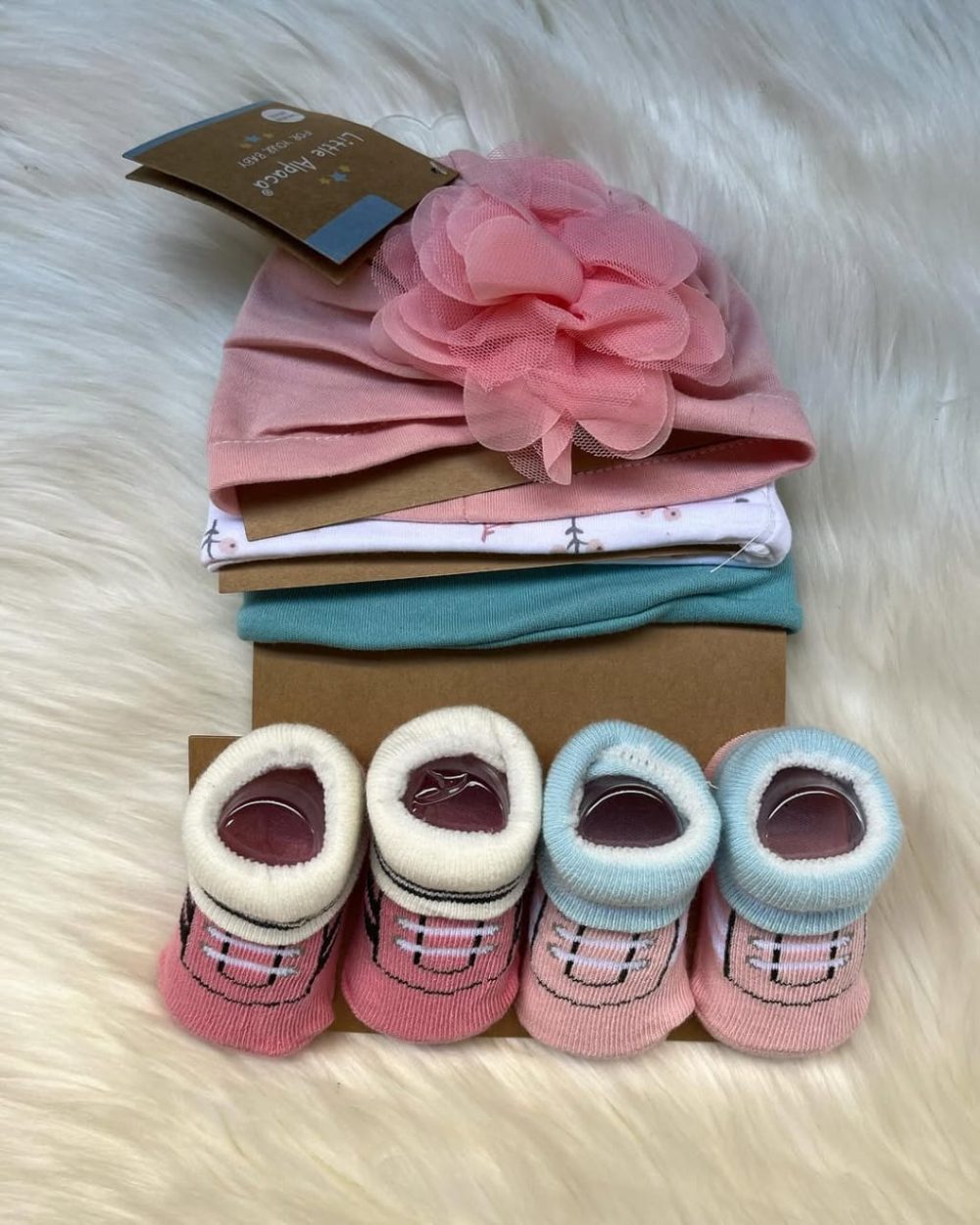HUDSON BABY 4 PCS CAP AND SOCKS SET - Image 3